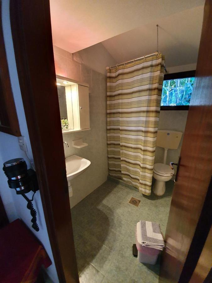 Dionisos Studios And Apts Skiathos Koukounaries Eksteriør bilde